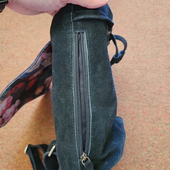 Vintage Victorian Trading Co Floral Leather Backpack - Picture 6 of 9